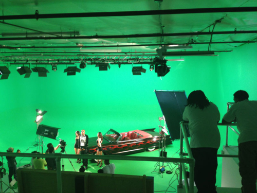 Green_screen_stage_rental